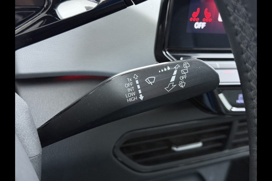 Volkswagen ID.3 First Plus 62kWh Camera Navi-Pro Adap.Cruise Matrix led 19" Ecc Apple Carplay Android Auto SOH 91% Stoel+Stuurverwarming Lmv Privacy Glas Keyless Advanced Rijstrooksensor Led-a.licht dynamisch 1e Eigenaar Dealeronderhouden Origineel Nederlandse Auto