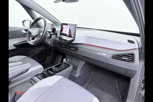 Volkswagen ID.3 First Plus 62kWh Camera Navi-Pro Adap.Cruise Matrix led 19" Ecc Apple Carplay Android Auto SOH 91% Stoel+Stuurverwarming Lmv Privacy Glas Keyless Advanced Rijstrooksensor Led-a.licht dynamisch 1e Eigenaar Dealeronderhouden Origineel Nederlandse Auto