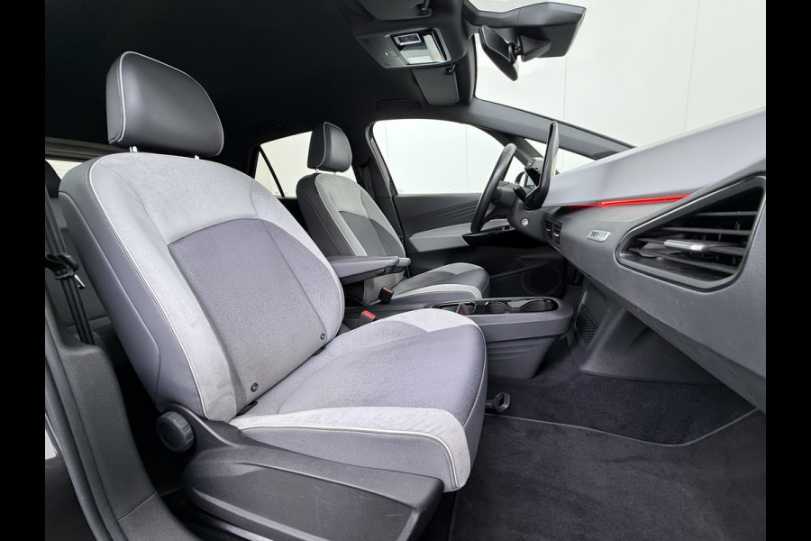 Volkswagen ID.3 First Plus 62kWh Camera Navi-Pro Adap.Cruise Matrix led 19" Ecc Apple Carplay Android Auto SOH 91% Stoel+Stuurverwarming Lmv Privacy Glas Keyless Advanced Rijstrooksensor Led-a.licht dynamisch 1e Eigenaar Dealeronderhouden Origineel Nederlandse Auto
