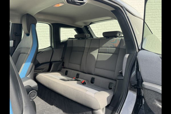BMW i3 Executive Edition SOH 100% 42 kWh Pdc+camera Navi Stoelverwarming Dab+ Cruise Led