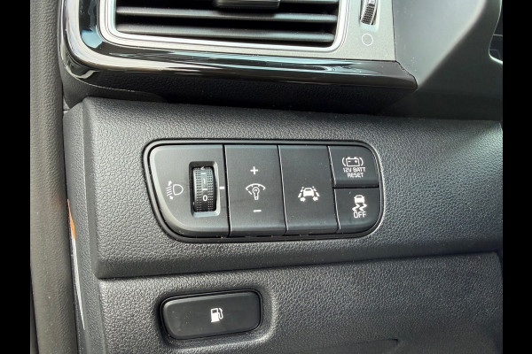 Kia Niro 1.6 GDi Hybrid DynamicLine - Automaat - Navi - Climate - Parkeerhulp