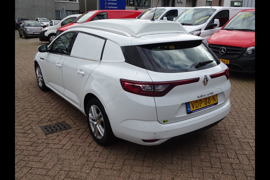 Renault Mégane VAN 1.5 dCi 110 PK AIRCO NAVIGATIE CRUISE CONTROL SCHUIFDEUR