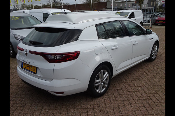 Renault Mégane VAN 1.5 dCi 110 PK AIRCO NAVIGATIE CRUISE CONTROL SCHUIFDEUR