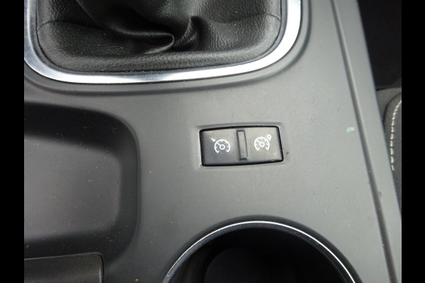 Renault Mégane VAN 1.5 dCi 110 PK AIRCO NAVIGATIE CRUISE CONTROL SCHUIFDEUR