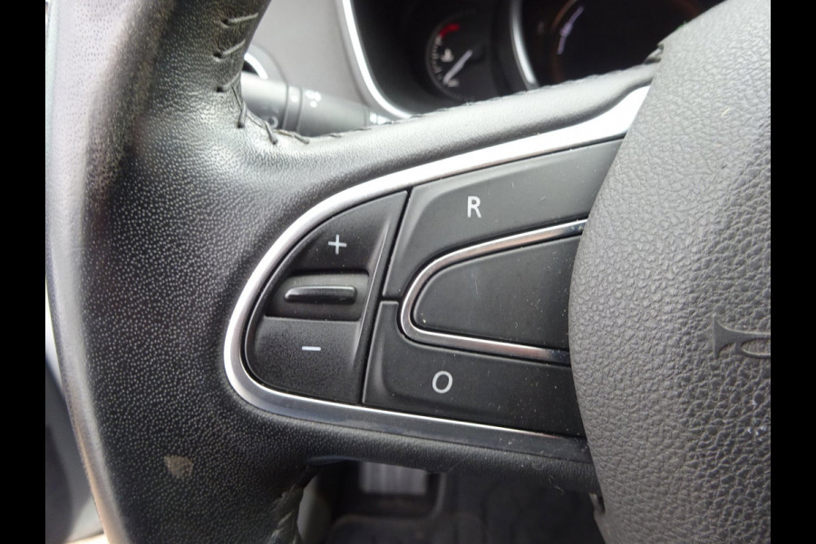 Renault Mégane VAN 1.5 dCi 110 PK AIRCO NAVIGATIE CRUISE CONTROL SCHUIFDEUR