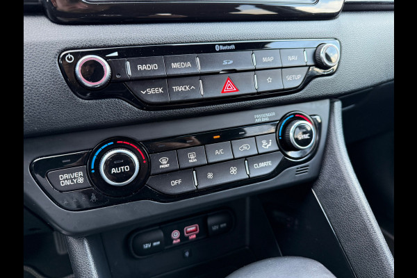 Kia Niro 1.6 GDi Hybrid DynamicLine - Automaat - Navi - Climate - Parkeerhulp