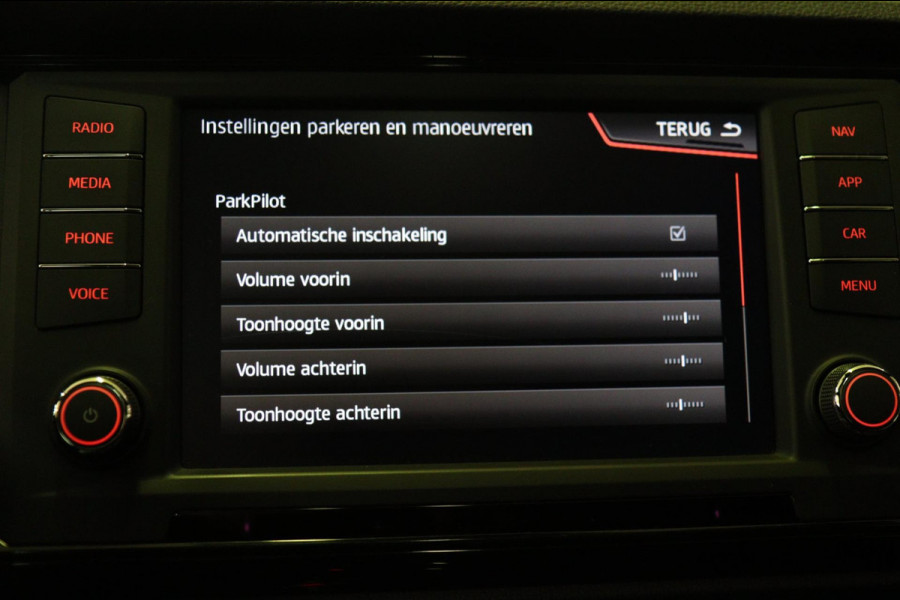 CUPRA Ateca 2.0 TSI 4DRIVE CUPRA PANO/BEATS/360CAM/CARPLAY/BOMVOLL