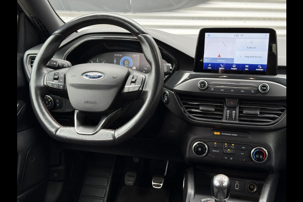 Ford FOCUS Wagon 1.0 EcoBoost ST Line Business Navi|Trekhaak|Clima|PDC V+A|Cruise|Stoelverwarming|APK tot 03-2027