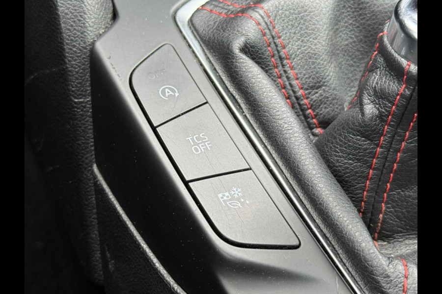 Ford FOCUS Wagon 1.0 EcoBoost ST Line Business Navi|Trekhaak|Clima|PDC V+A|Cruise|Stoelverwarming|APK tot 03-2027