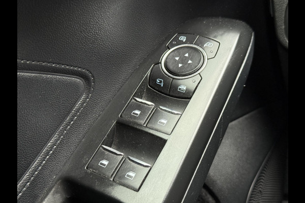 Ford FOCUS Wagon 1.0 EcoBoost ST Line Business Navi|Trekhaak|Clima|PDC V+A|Cruise|Stoelverwarming|APK tot 03-2027