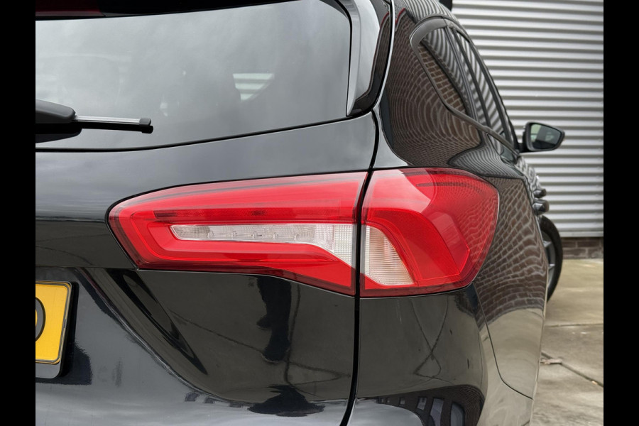 Ford FOCUS Wagon 1.0 EcoBoost ST Line Business Navi|Trekhaak|Clima|PDC V+A|Cruise|Stoelverwarming|APK tot 03-2027