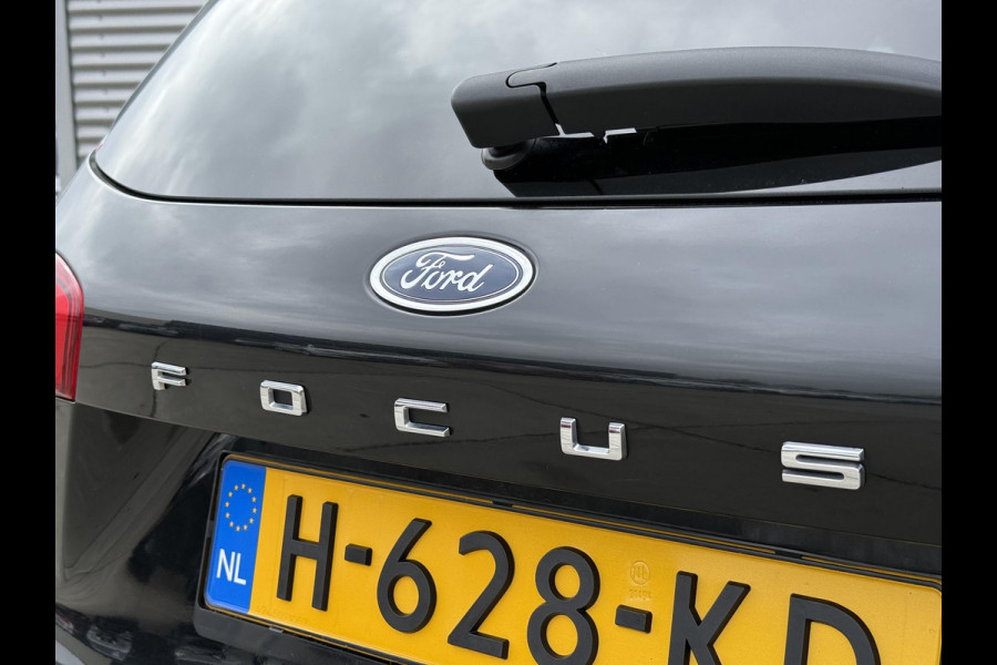 Ford FOCUS Wagon 1.0 EcoBoost ST Line Business Navi|Trekhaak|Clima|PDC V+A|Cruise|Stoelverwarming|APK tot 03-2027