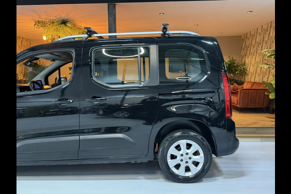 Opel Combo Tour Life 1.2 Turbo Edition Garantie Trekhaak Carplay Blindspot Cruise Navi Clima PDC led Dab Rijklaar