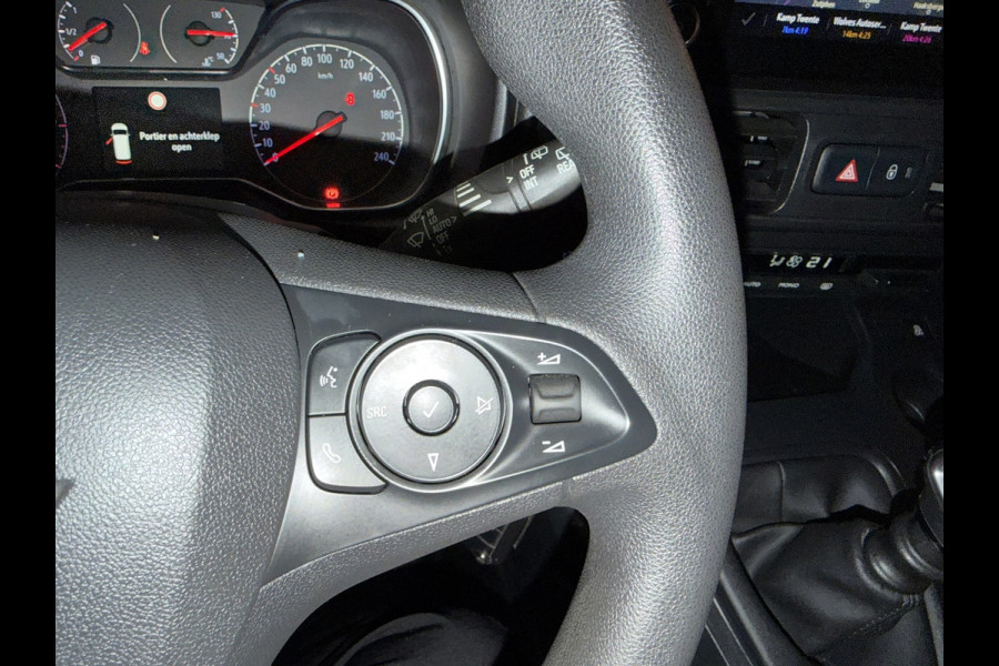 Opel Combo Tour Life 1.2 Turbo Edition Garantie Trekhaak Carplay Blindspot Cruise Navi Clima PDC led Dab Rijklaar