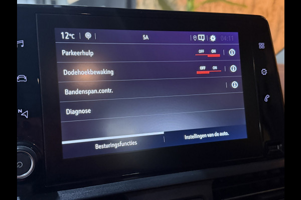 Opel Combo Tour Life 1.2 Turbo Edition Garantie Trekhaak Carplay Blindspot Cruise Navi Clima PDC led Dab Rijklaar