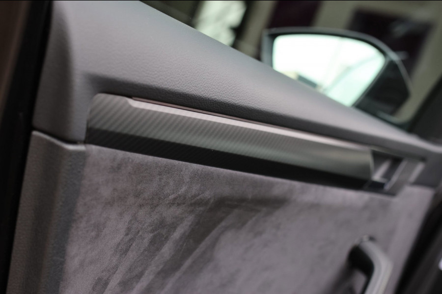 Škoda Superb Combi 1.5 TSI ACT Sportline *Pano*Canton*Camera*Keyless*