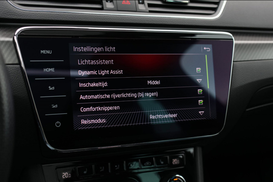 Škoda Superb Combi 1.5 TSI ACT Sportline *Pano*Canton*Camera*Keyless*