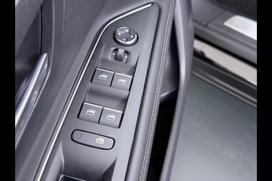 Peugeot 3008 1.6 HYbrid4 300 GT PHEV|300PK!! | PANO| ADAPTIVE CRUISE CONTROL| CAMERA| RIJKLAARPRIJS INCL .12 MND BOVAG GARANTIE