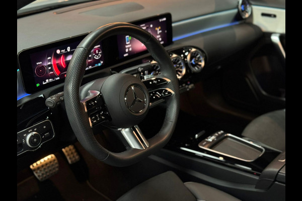 Mercedes-Benz A-Klasse 200 Business Solution AMG|PANO|STOELVER|CRUISE|LEDER