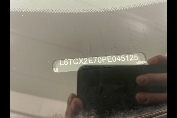 Lynk & Co 01 1.5 262pk PHEV Zwarte Hemel 360°Cam Stoelverw. Pano.dak Plug-in