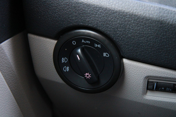 Volkswagen Transporter 2.0 TDI L1H1 Comfortline / 150PK Automaat / Klep / inrichting laadruimte