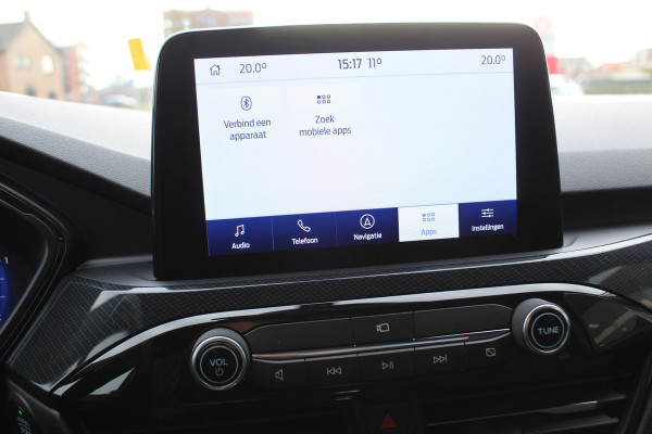 Ford Kuga 1.5 EcoBoost ST-Line X , 150pk 1800 Trekgewicht Cilmate control , Camera , Stoel,Stuur en Voorruit verwarming Navigatie , Trekhaak , Elek.verstelbare bestuurders stoel