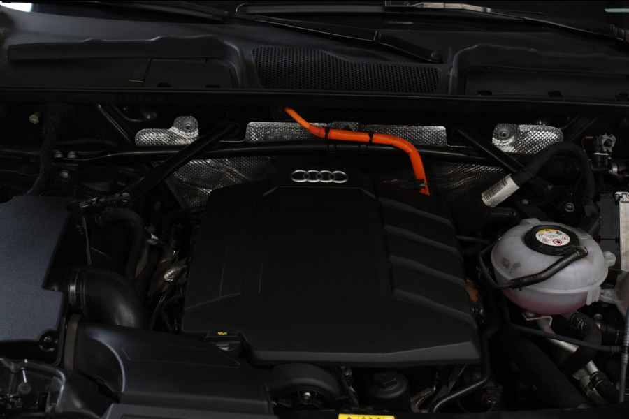 Audi Q5 55 TFSI e Quattro S-Line *Pano*Luchtvering*Camera*Trekhaak*