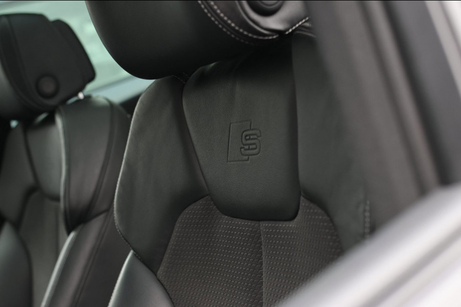 Audi Q5 55 TFSI e Quattro S-Line *Pano*Luchtvering*Camera*Trekhaak*