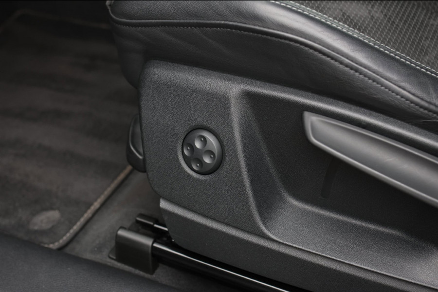 Audi Q5 55 TFSI e Quattro S-Line *Pano*Luchtvering*Camera*Trekhaak*