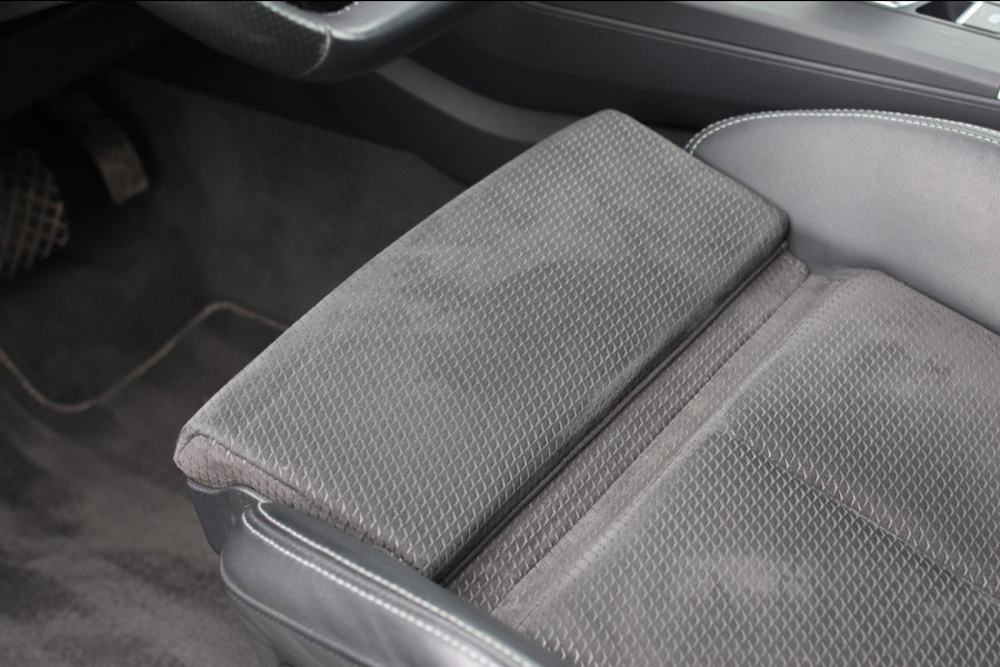 Audi Q5 55 TFSI e Quattro S-Line *Pano*Luchtvering*Camera*Trekhaak*