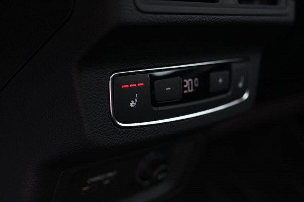 Audi Q5 55 TFSI e Quattro S-Line *Pano*Luchtvering*Camera*Trekhaak*