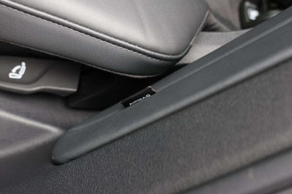 Audi Q5 55 TFSI e Quattro S-Line *Pano*Luchtvering*Camera*Trekhaak*