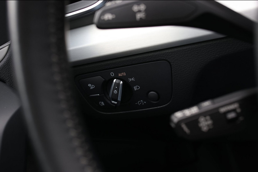 Audi Q5 55 TFSI e Quattro S-Line *Pano*Luchtvering*Camera*Trekhaak*