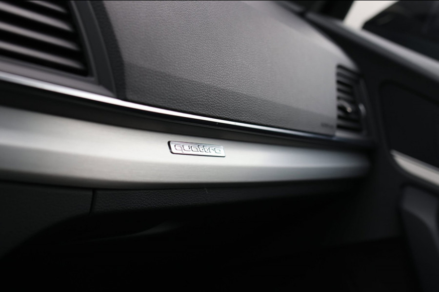 Audi Q5 55 TFSI e Quattro S-Line *Pano*Luchtvering*Camera*Trekhaak*