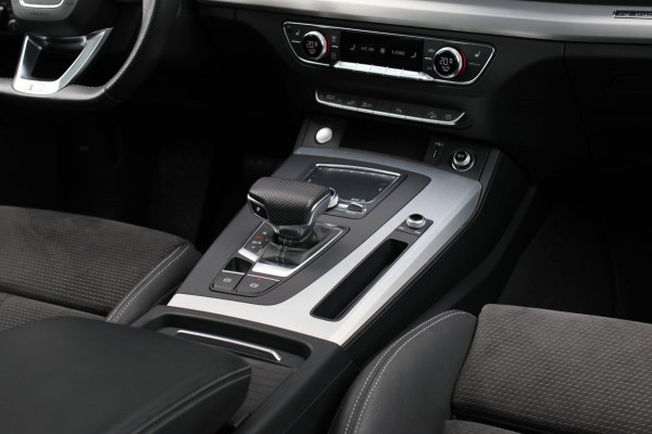 Audi Q5 55 TFSI e Quattro S-Line *Pano*Luchtvering*Camera*Trekhaak*