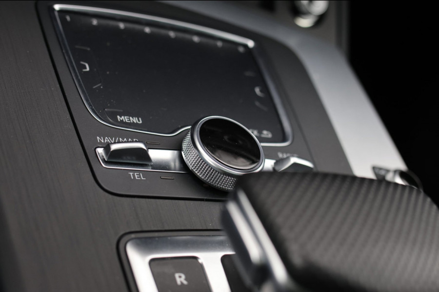 Audi Q5 55 TFSI e Quattro S-Line *Pano*Luchtvering*Camera*Trekhaak*