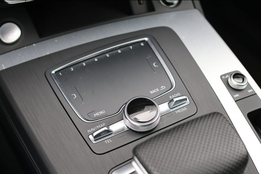 Audi Q5 55 TFSI e Quattro S-Line *Pano*Luchtvering*Camera*Trekhaak*
