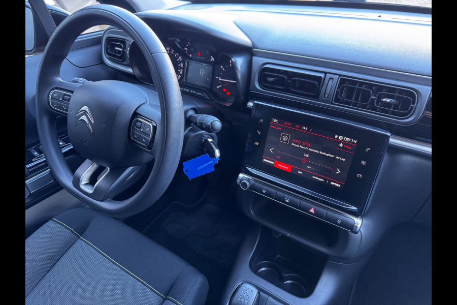 Citroën C3 1.2 PureTech Shine | Carplay | Parkeersensoren | Stoelverwarming | Climate control | DAB