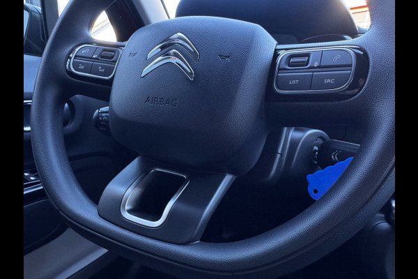 Citroën C3 1.2 PureTech Shine | Carplay | Parkeersensoren | Stoelverwarming | Climate control | DAB