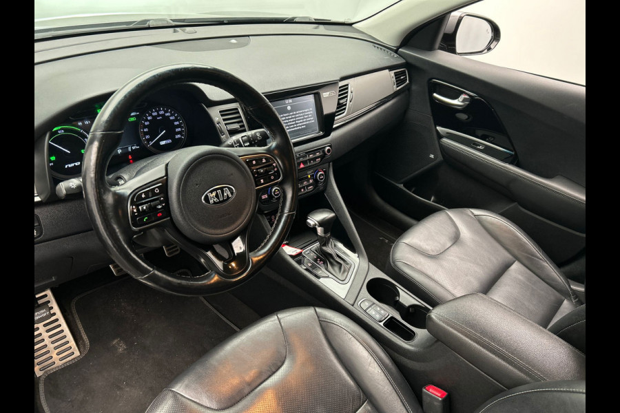 Kia Niro 1.6 GDi PHEV BusinessLine | Trekhaak | Adaptieve Cruise Control Carplay Leder Keyless JBL Stoel/Stuur verwarming