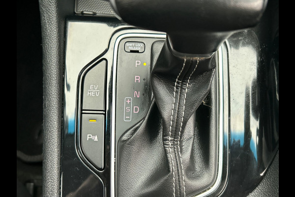 Kia Niro 1.6 GDi PHEV BusinessLine | Trekhaak | Adaptieve Cruise Control Carplay Leder Keyless JBL Stoel/Stuur verwarming
