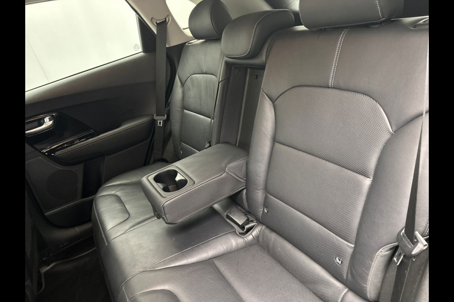 Kia Niro 1.6 GDi PHEV BusinessLine | Trekhaak | Adaptieve Cruise Control Carplay Leder Keyless JBL Stoel/Stuur verwarming