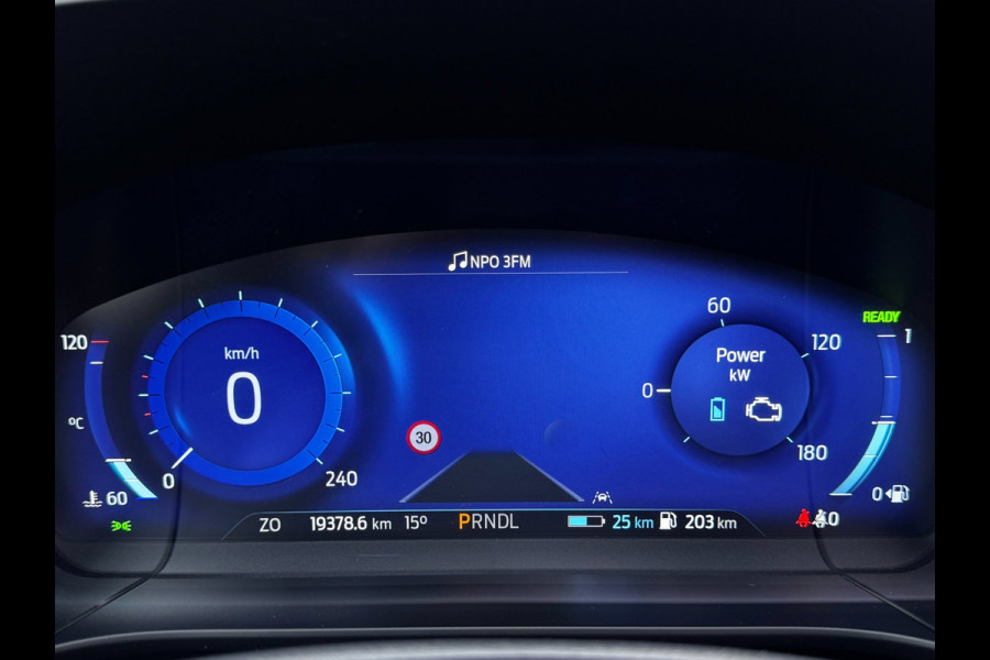 Ford Kuga 2.5 PHEV ST-Line X | Pano | Trekhaak | Adaptive Cruise | B&O Sound | Winter pack | Camera