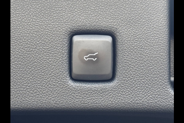 Ford Kuga 2.5 PHEV ST-Line X | Pano | Trekhaak | Adaptive Cruise | B&O Sound | Winter pack | Camera