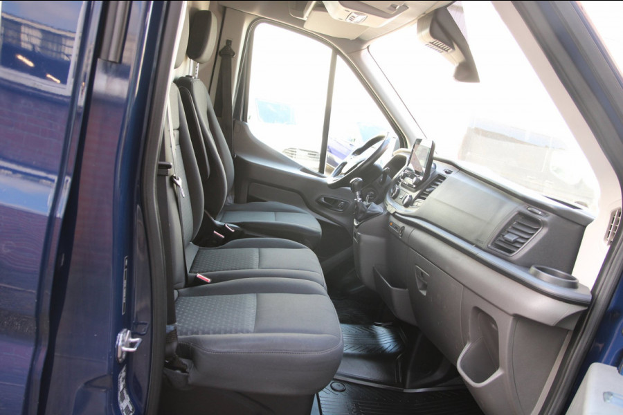 Ford Transit 330 2.0 TDCI L2H2 Trend / Imperiaal / Trekhaak / Trap / Sync 3