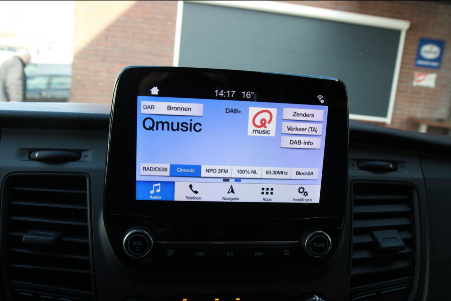 Ford Transit 330 2.0 TDCI L2H2 Trend / Imperiaal / Trekhaak / Trap / Sync 3