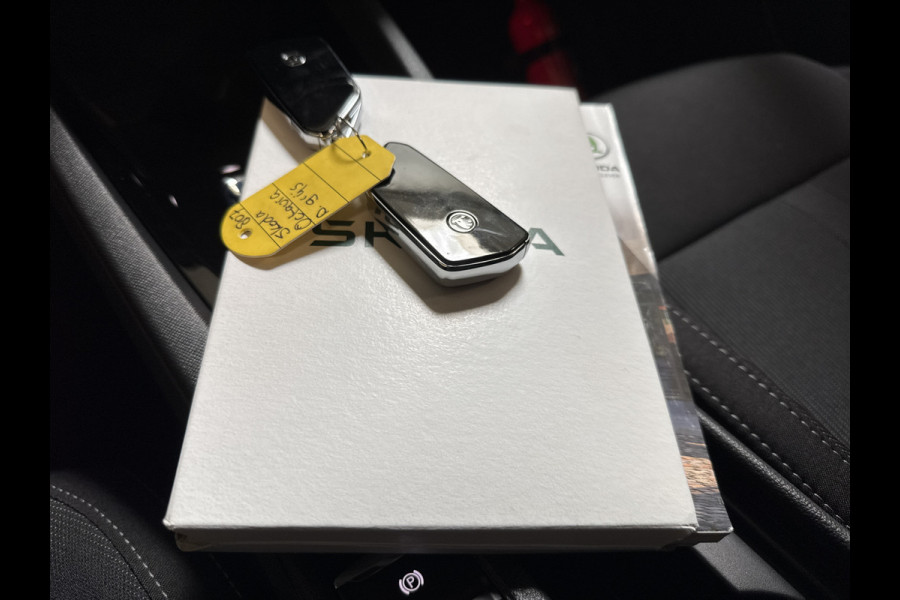 Škoda Octavia Combi 1.5 TSI MHEV 150PK DSG SPORTLINE BUSINESS CAMERA/NAVI/HEAD-UP/SFEERVERL.****