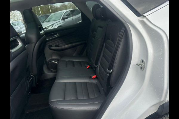 MG EHS 1.5 TGDI Luxury VAN € 26.900,- VOOR € 23.440,- UW LENTEVOORDEEL € 3.460,-! | PHEV | MEGA COMPLEET! | TREKHAAK | COMPLETE HISTORIE AANWEZIG | FABRIEKSGARANTIE T/M 3-2030 | 52km WLTP ELECTR RIJBEREIK, TOTAAL RIJBEREIK TOT 1.000km!