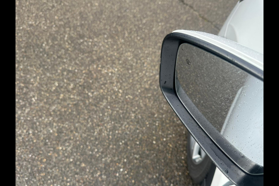 MG EHS 1.5 TGDI Luxury VAN € 26.900,- VOOR € 23.440,- UW LENTEVOORDEEL € 3.460,-! | PHEV | MEGA COMPLEET! | TREKHAAK | COMPLETE HISTORIE AANWEZIG | FABRIEKSGARANTIE T/M 3-2030 | 52km WLTP ELECTR RIJBEREIK, TOTAAL RIJBEREIK TOT 1.000km!