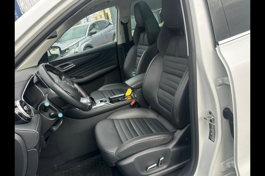 MG EHS 1.5 TGDI Luxury VAN € 26.900,- VOOR € 23.440,- UW LENTEVOORDEEL € 3.460,-! | PHEV | MEGA COMPLEET! | TREKHAAK | COMPLETE HISTORIE AANWEZIG | FABRIEKSGARANTIE T/M 3-2030 | 52km WLTP ELECTR RIJBEREIK, TOTAAL RIJBEREIK TOT 1.000km!